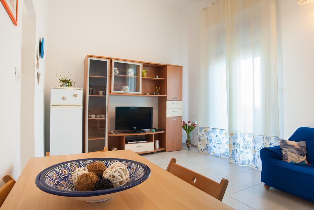 Villa Margiu - Casa Ossino Agnone Bagni Esterno foto